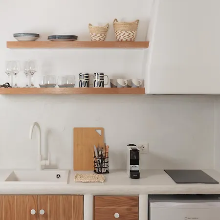 Apartment Agia Anna Living *