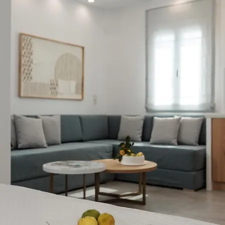 Apartment Agia Anna Living