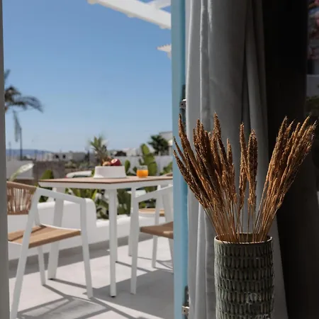 Agia Anna Living Ajía Ána