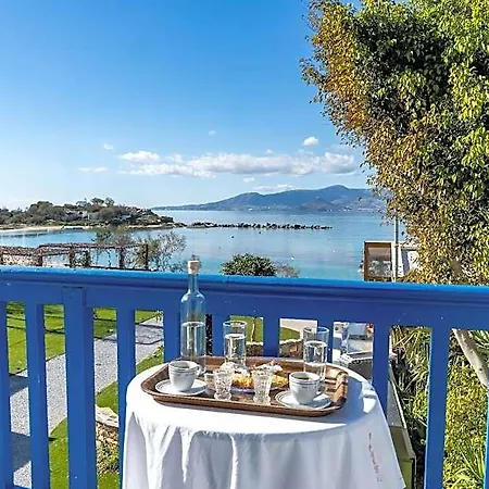 Agia Anna Living *