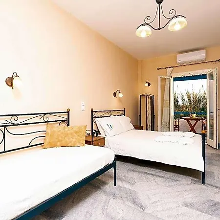 Agia Anna Living